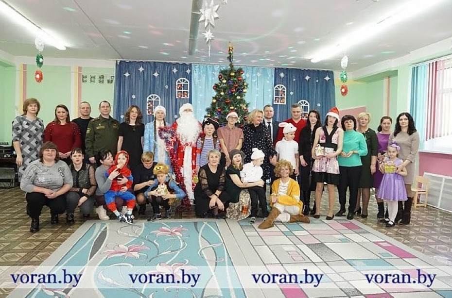 В Вороновском центре коррекционно-развивающего обучения и реабилитации состоялся новогодний утренник