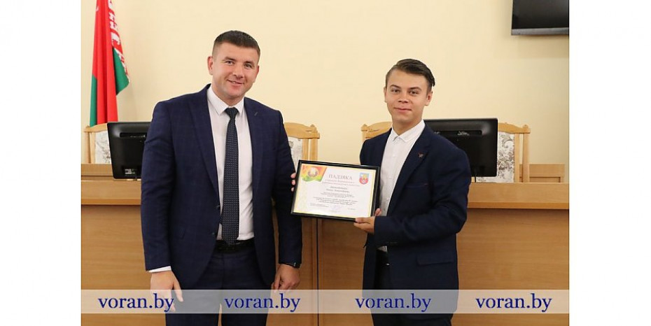 Конвелишскому школьнику Даниле Трахимчику объявлена Благодарность председателя Вороновского райисполкома