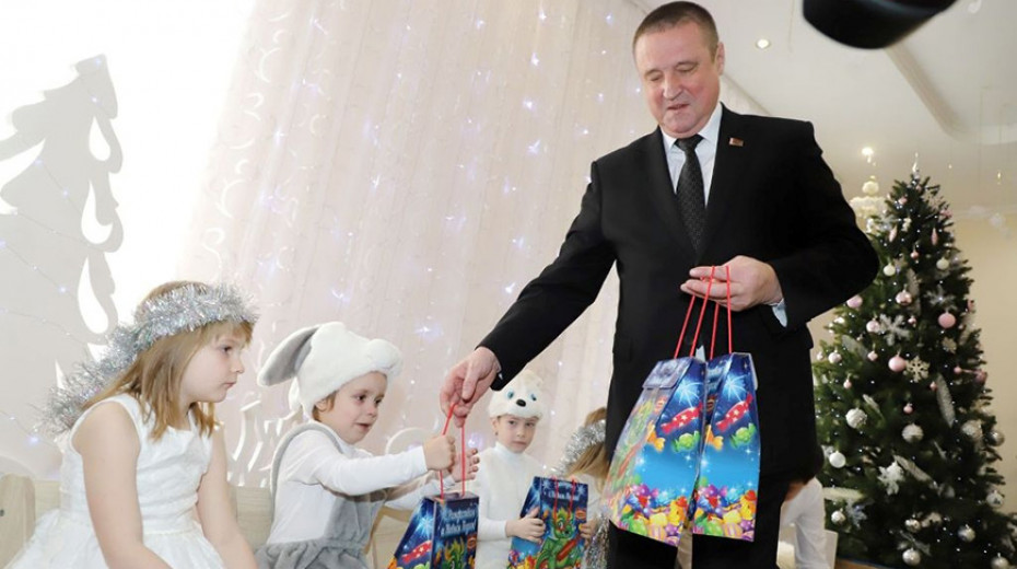Belarusian vice prime minister joins children's charity campaign