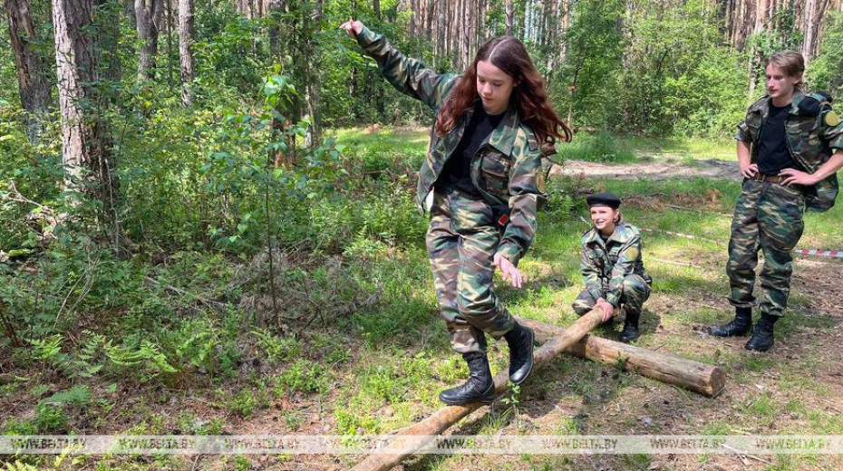 Более 1,2 тыс. школьников отдохнули на каникулах в военно-патриотических лагерях Гродненской области