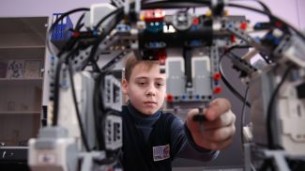 Сеть центров робототехники и инженерии создают на базе гродненских школ