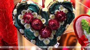 Костюм из цветов и лучшая флористическая композиция: под Щучином пройдет яркий фестиваль